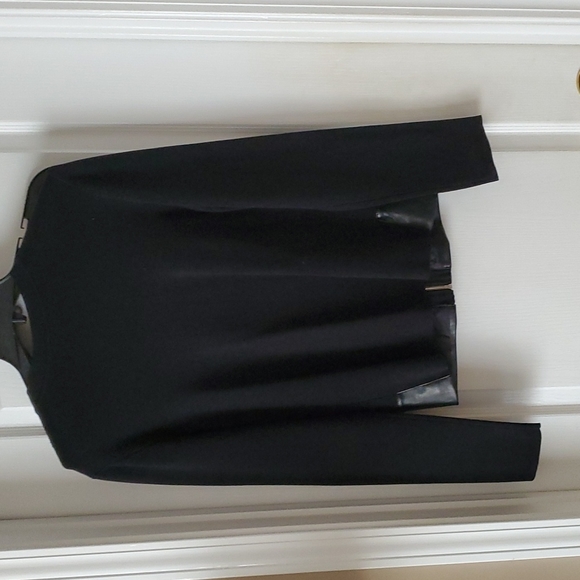 Jacket - Picture 4 of 4